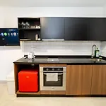 Apartment Peaceful 1-bedroom Stunning Views - By Hostmt