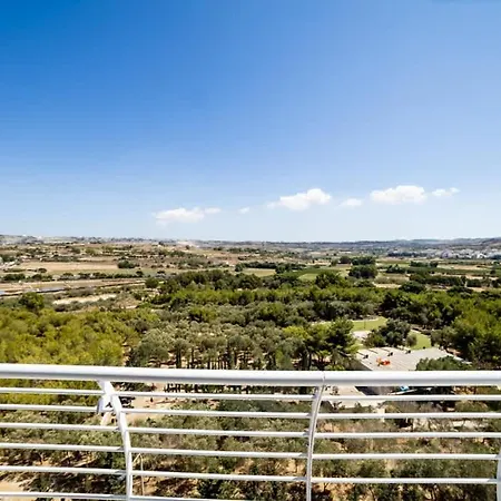 Peaceful 1-bedroom Stunning Views - By Hostmt * San Pawl il-Baħar